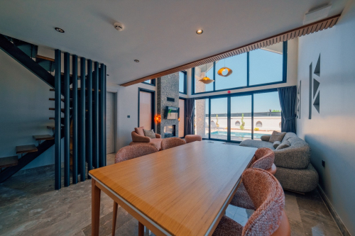 Velea Suites 1